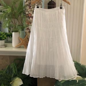 NWT! Cool & Sheer White Crinkle Skirt Sz XL